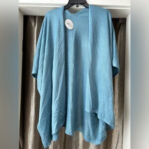 NWT Viv & Lou dusty blue Lindsey Top one size